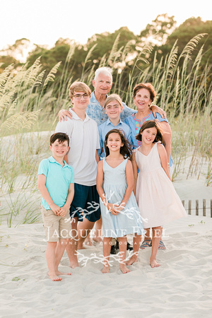 Batt Family *-6